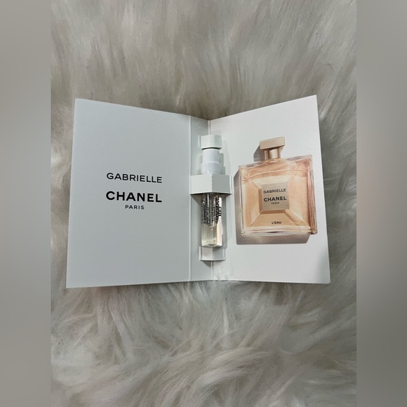 Gabrielle Chanel L'eau perfume sample - Picture 2 of 2